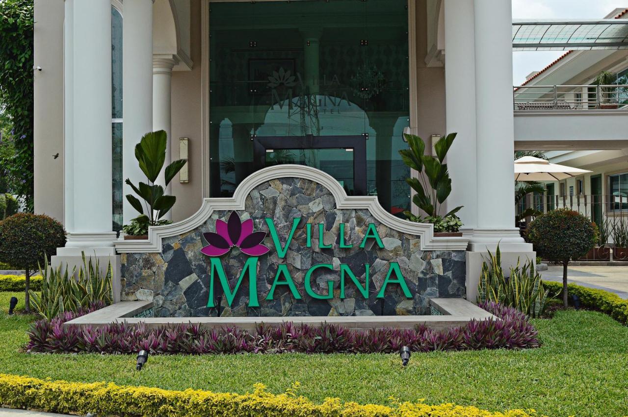 Hotel Villa Magna Poza Rica Exterior photo